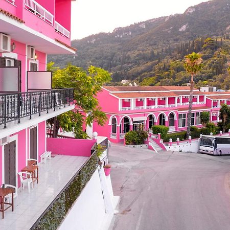 The Pink Palace Hostel Ájos Górdios Eksteriør bilde